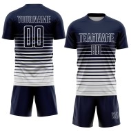 Maillot de football personnalisé à rayures blanches et bleues, imprimé par sublimation Maillot de football personnalisé à rayures blanches et bleues, imprimé par sublimation