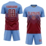 Maillot de football personnalisé bleu clair, cramoisi et crème, sublimé Maillot de football personnalisé bleu clair, cramoisi et crème, sublimé